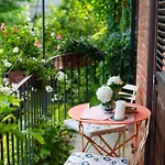 La Casa Arancione *