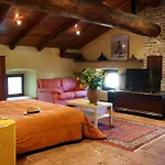La Casa Arancione Гостевой дом Boves