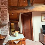 La Casa Arancione Гостевой дом Boves