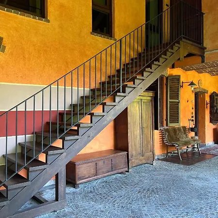 La Casa Arancione Maison d'hôtes Boves