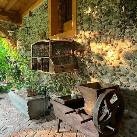 La Casa Arancione
