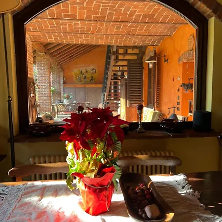 La Casa Arancione