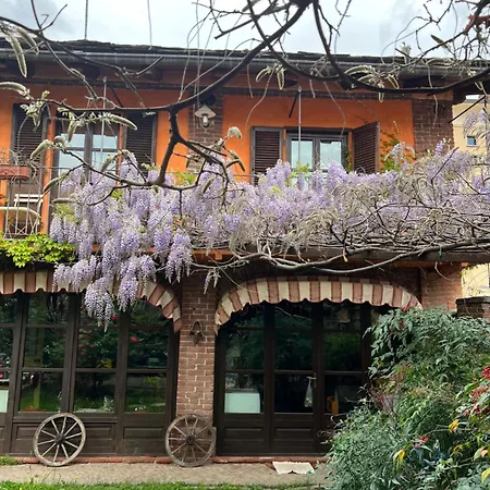 Pensjonat La Casa Arancione Boves