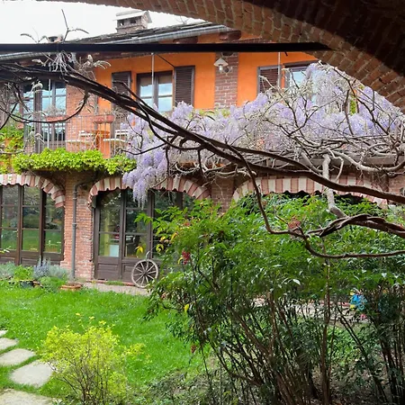 Guest house La Casa Arancione *