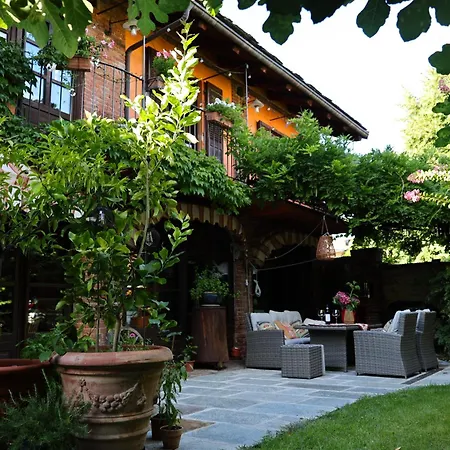 La Casa Arancione Penzion *