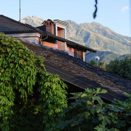 La Casa Arancione Penzion *
