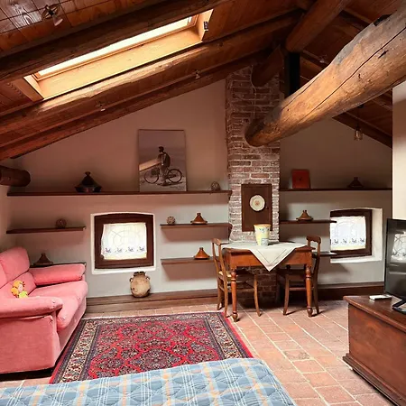 La Casa Arancione בית הארחה *